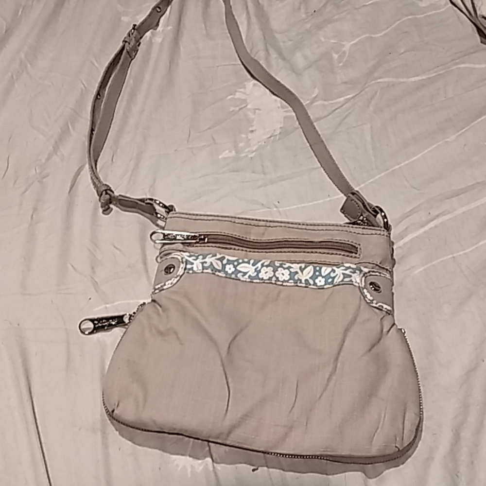 3/$10 Thirty One Purse